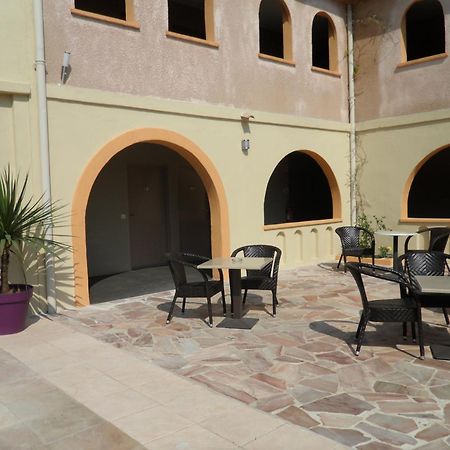 Logis Hostellerie De L'Abbaye Le Thoronet Dış mekan fotoğraf