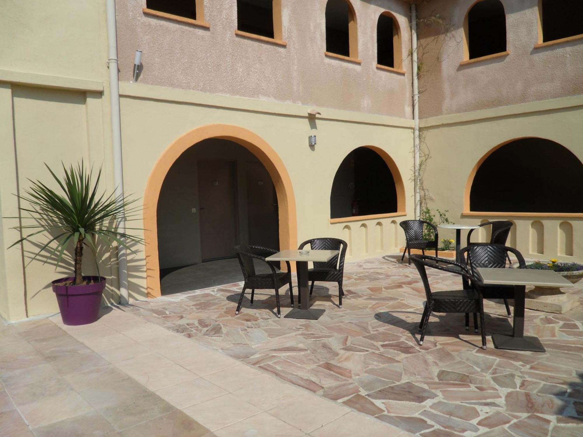 Logis Hostellerie De L'Abbaye Le Thoronet Dış mekan fotoğraf