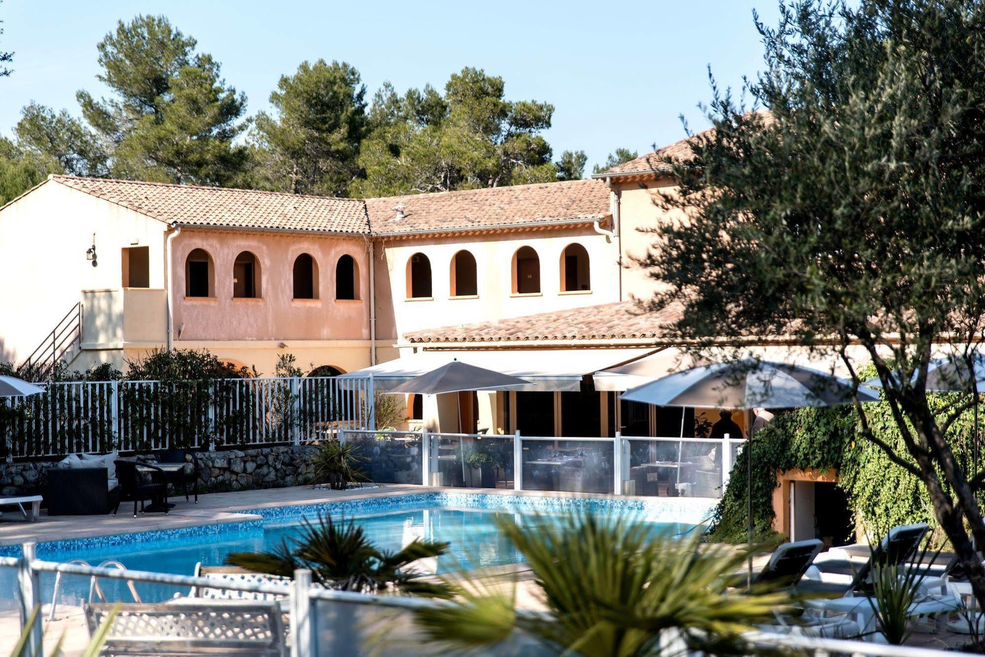 Logis Hostellerie De L'Abbaye Le Thoronet Dış mekan fotoğraf